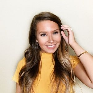 Meet your Posher, Alli